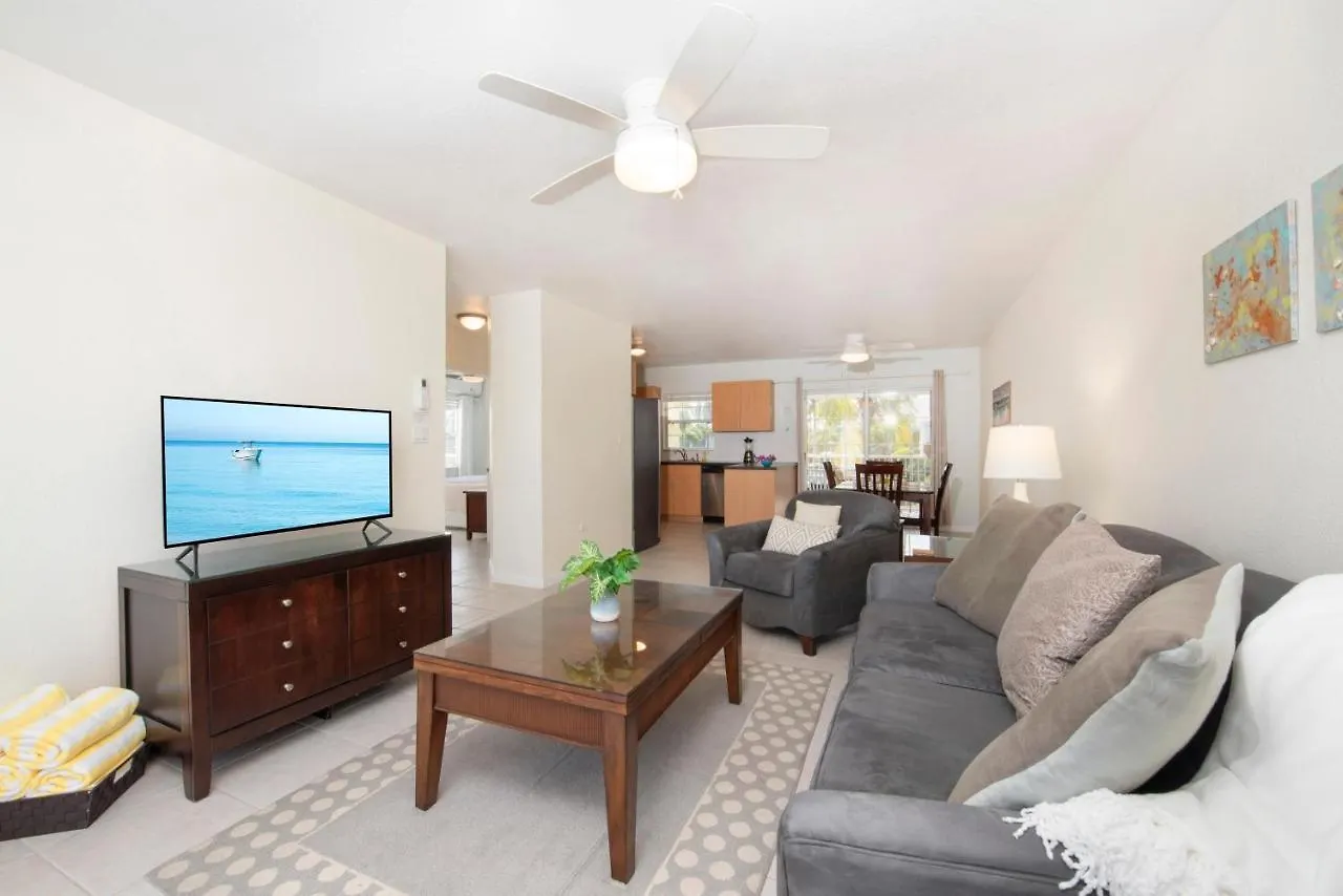 Holiday home Snug Harbour View Condo #7 George Town Cayman Islands